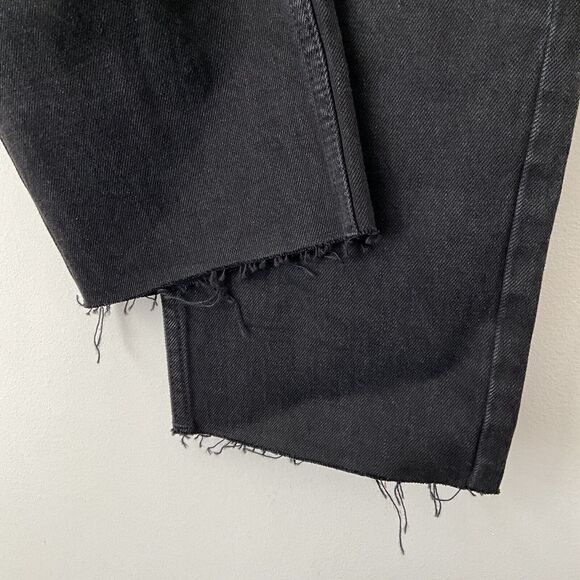We The Free Curvy Button Fly Jeans Raw Hem Black Washed 29 - Picture 11 of 12